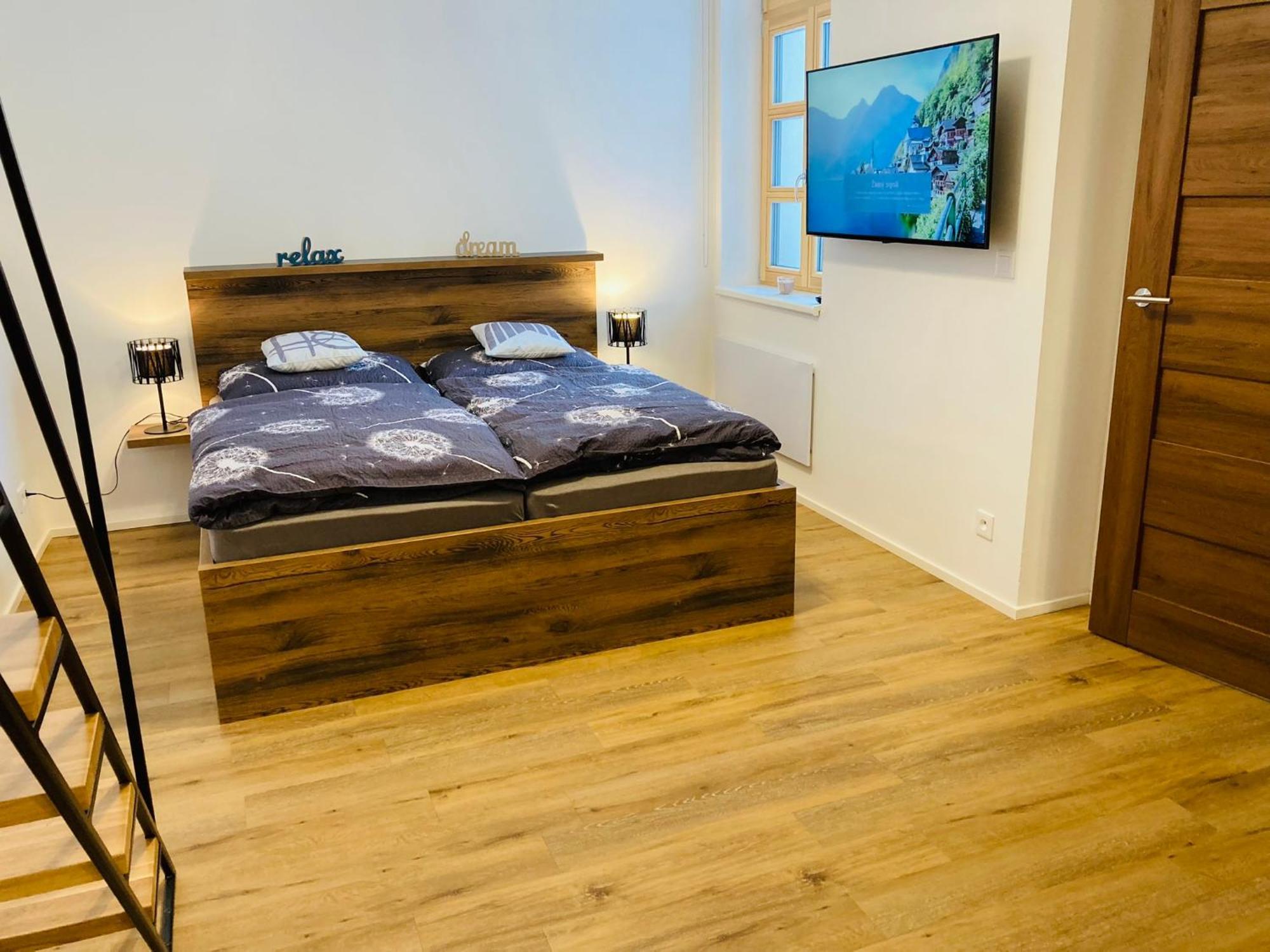 Lysa Hora Apartment